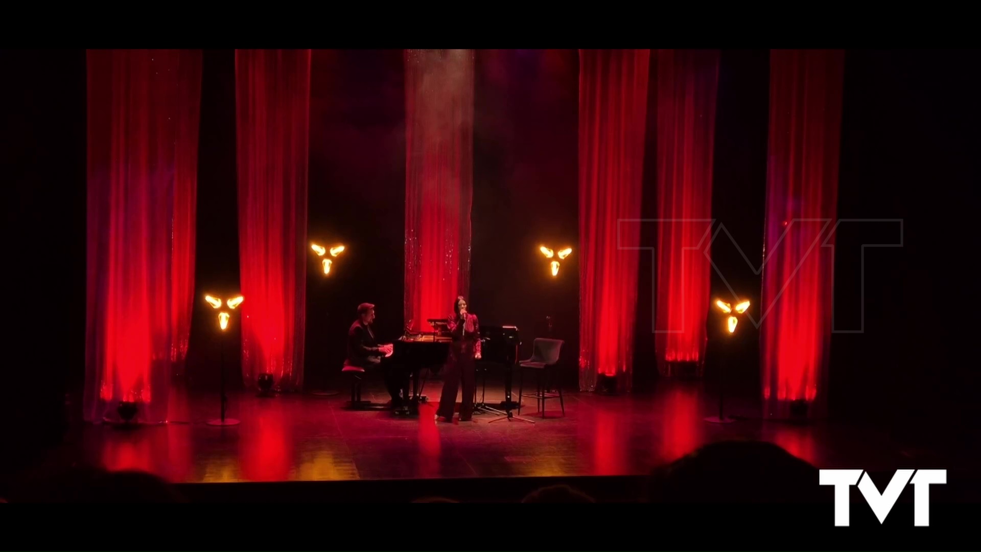 Imagen de Una noche «Inolvidable» con Lucía España y Pedro Contreras