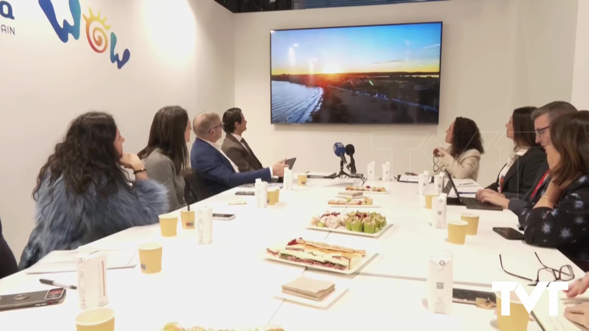 Imagen de La prensa especializada en turismo se interesa por los aspectos que singularizan a Torrevieja