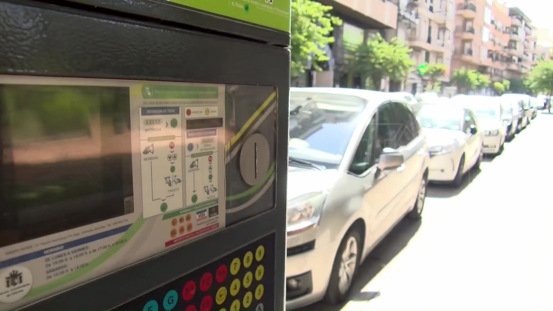 Imagen de La implantación de la «Zona Azul» en Torrevieja, una realidad cada vez más cercana