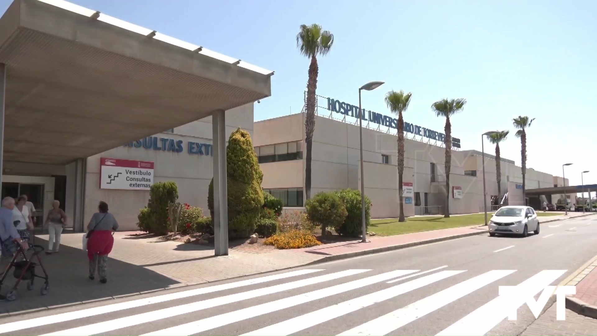 Imagen de Más de 3200 solicitudes para optar a las 902 plazas de difícil cobertura convocadas para varios departamentos de salud como el de Torrevieja