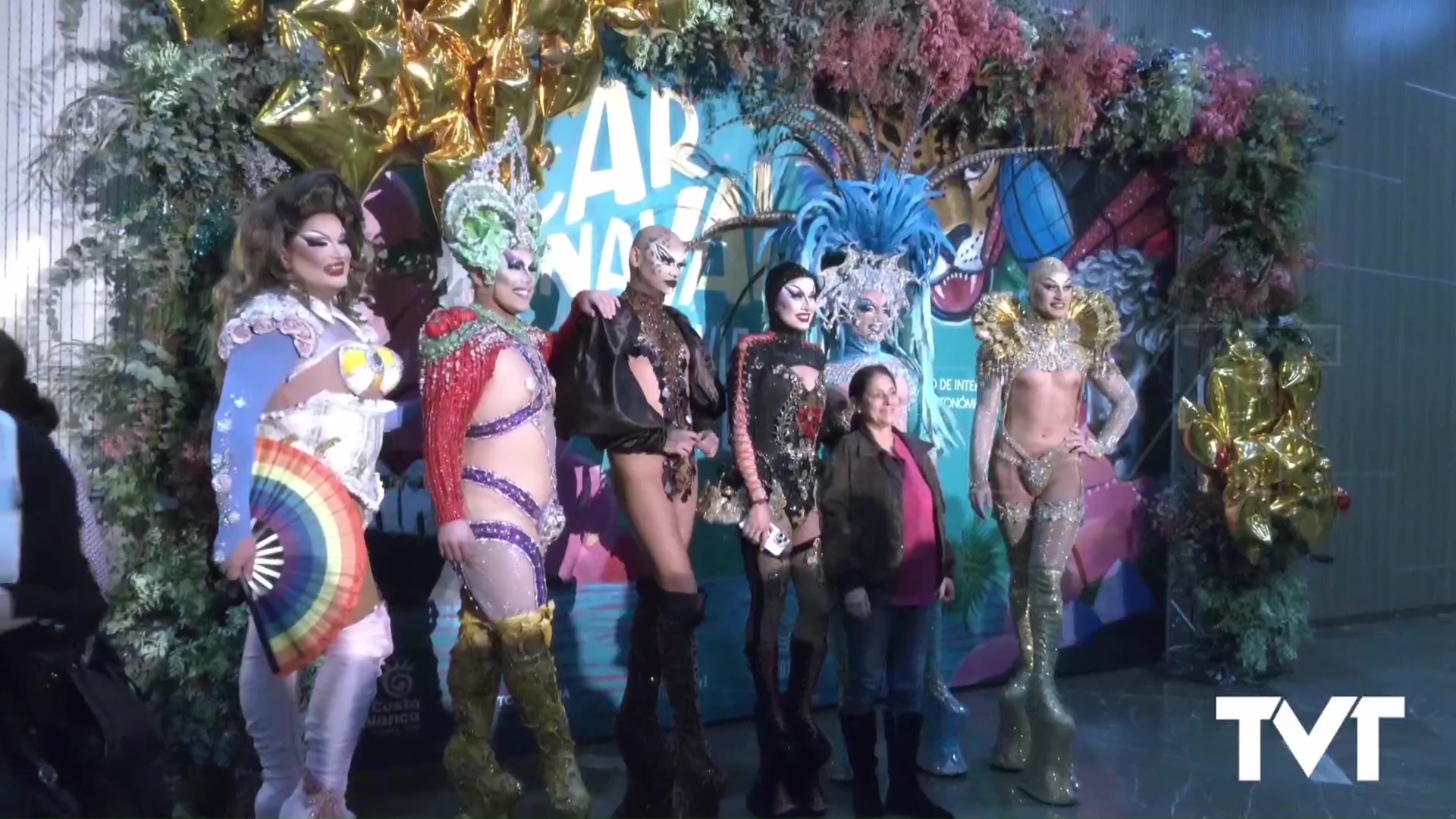 Imagen de Llamativa, traviesa, espectacular y diversa. Noche mágica con la Gala Nacional Drag Queen Torrevieja