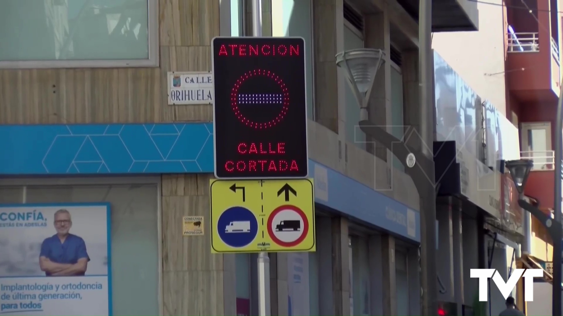 Imagen de Cortada al tráfico la calle Ramón Gallud por obras de pluviales