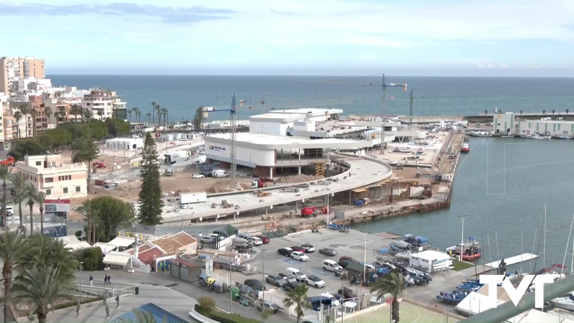 Imagen de El centro de ocio de Torrevieja ya luce con su nueva denominación: «Paseo del Mar»
