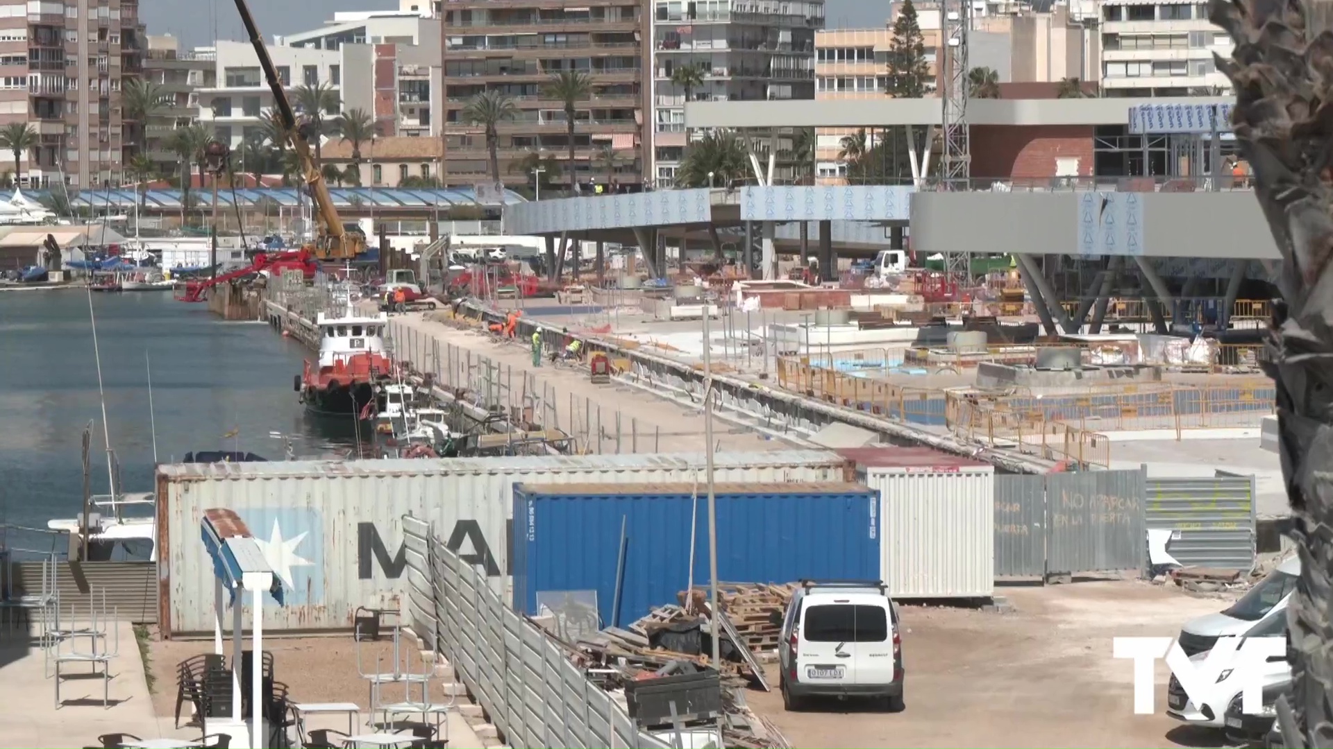 Imagen de Nuevo plazo para el fin de obra del cantil del muelle pesquero y Muelle Mínguez: hasta el 15 de junio
