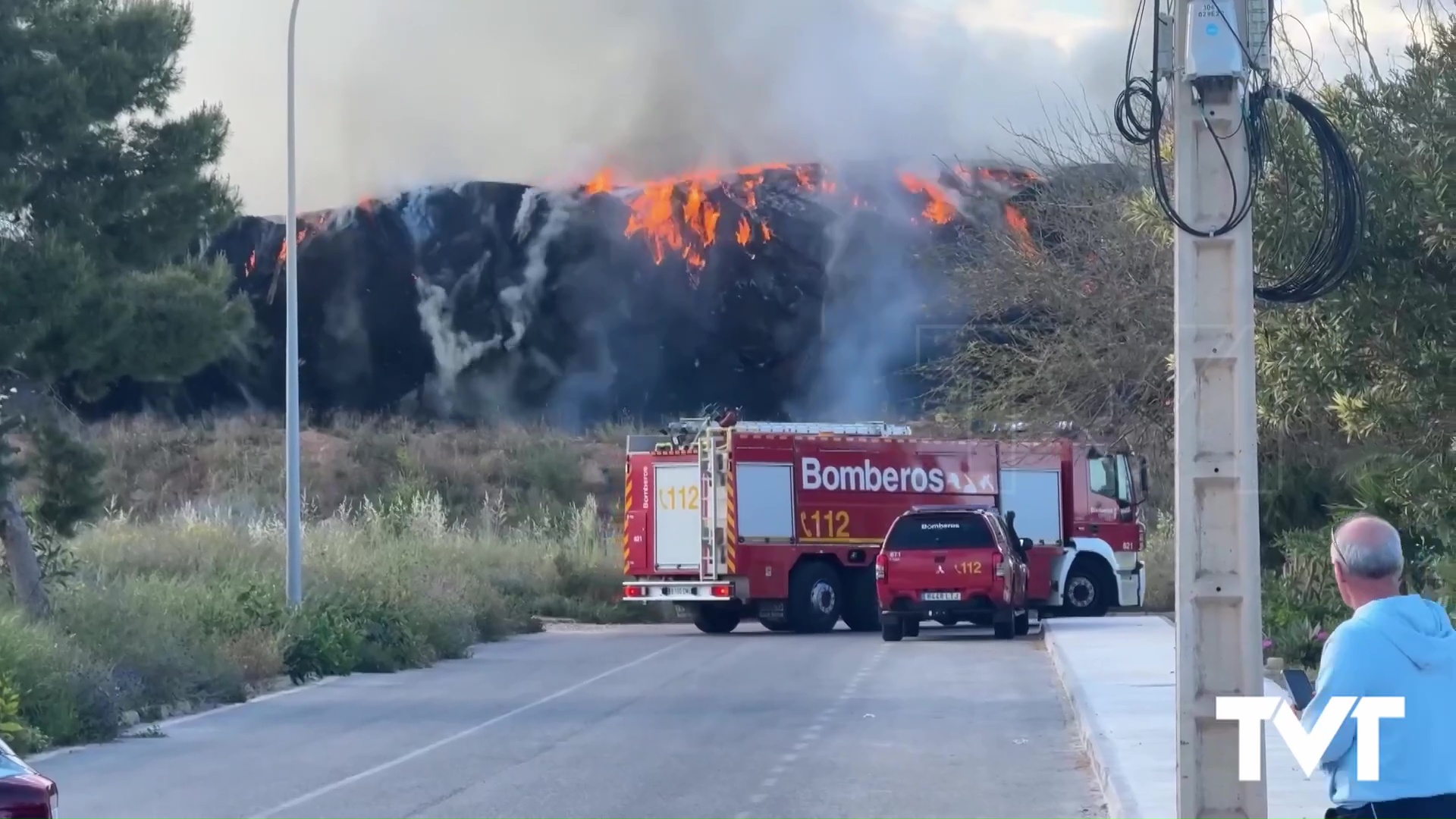 Imagen de Fuego sobre quemado...Arde de nuevo la famosa «Caracola» de Toyo Ito