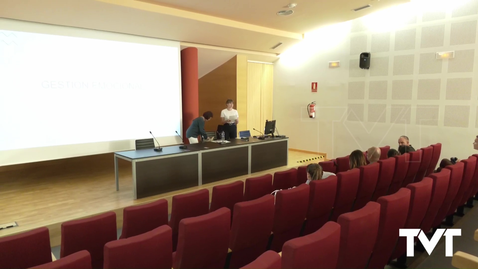 Imagen de Cuidando la salud emocional de los profesionales en primera línea