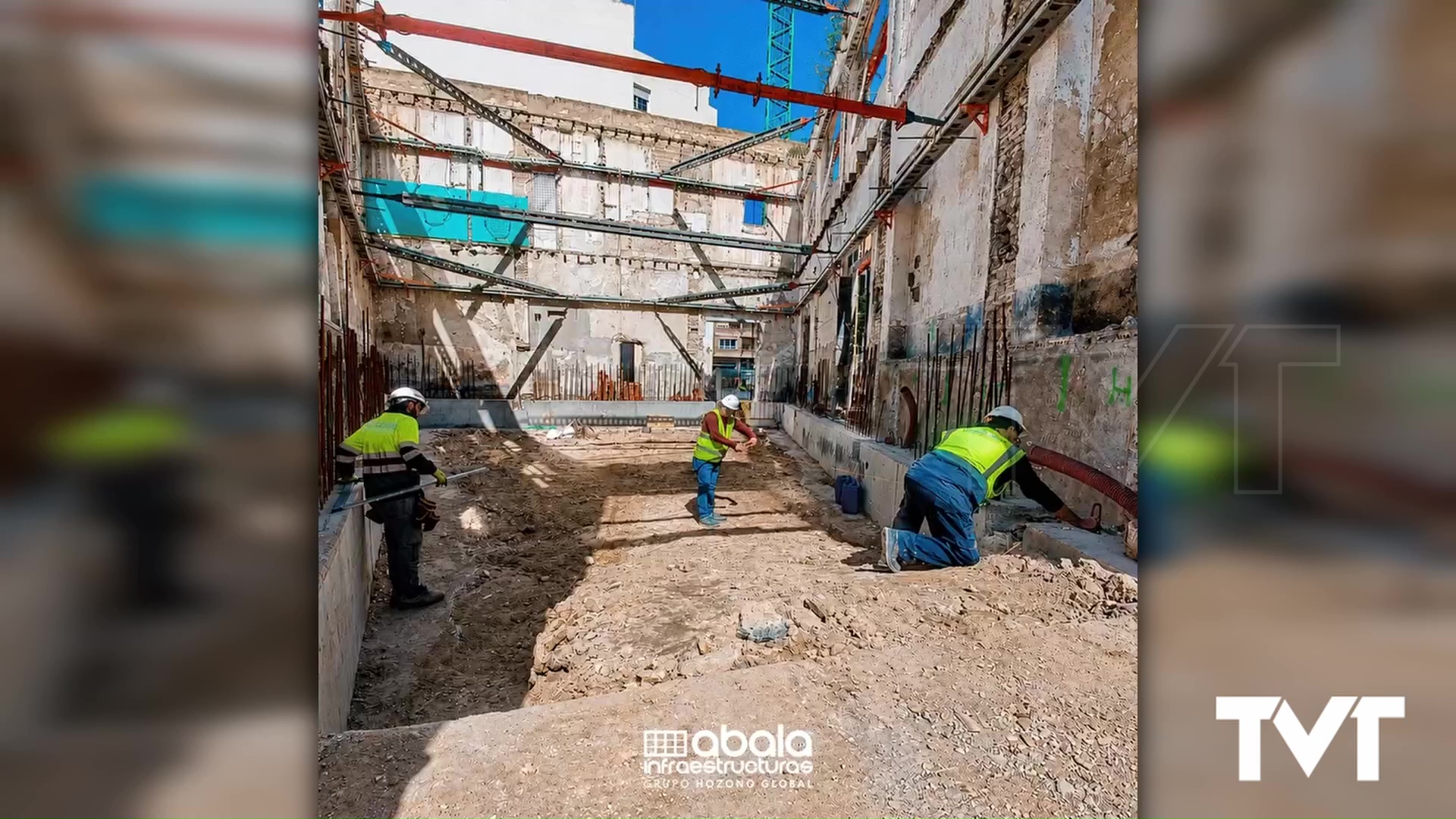 Imagen de Comienzan las labores de cimentación en la antigua fábrica de hielo 