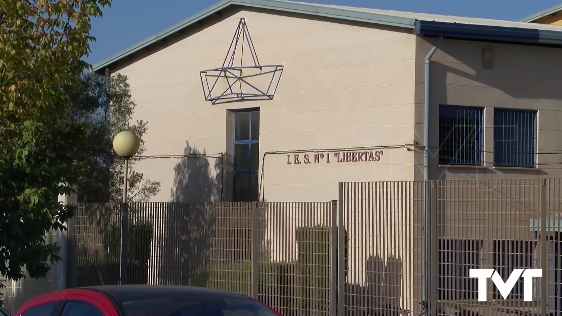 Imagen de El PSOE pide al ejecutivo local que no renuncie a la ampliación del IES Libertas