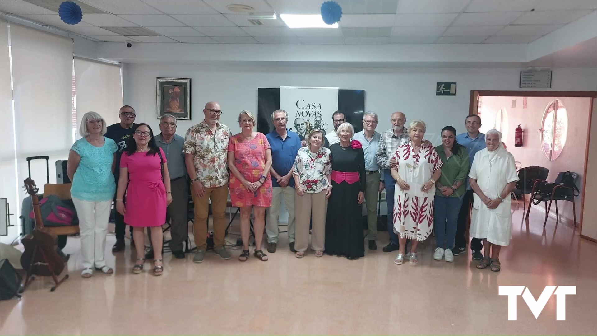 Imagen de Los alumnos del Curso de Música Inclusivo de la Asociación Francisco Casanovas ofrecen un concierto sanitario en la residencia