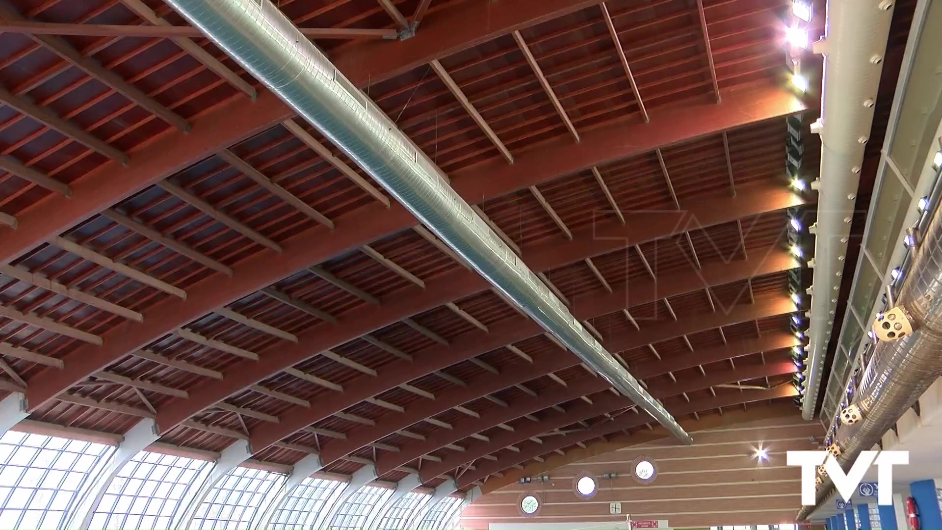 Imagen de Deportes renovará todo el sistema de climatización de la piscina cubierta municipal que seguirá cerrada hasta el fin de obra