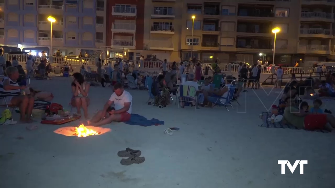 Imagen de Torrevieja se entrega a la mágica Noche de San Juan