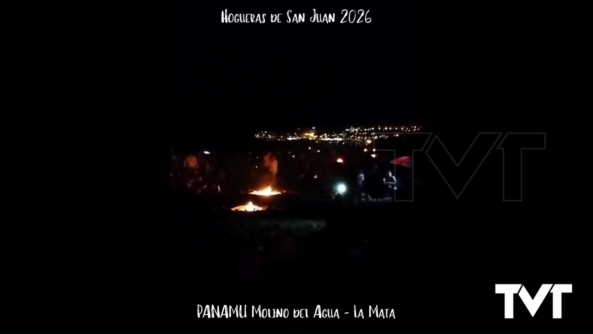 Imagen de A pesar de las prohibiciones, todo el arenal del Molino del Agua, se llenó de hogueras en la noche de San Juan poniendo en peligro a una especie vulnerable        