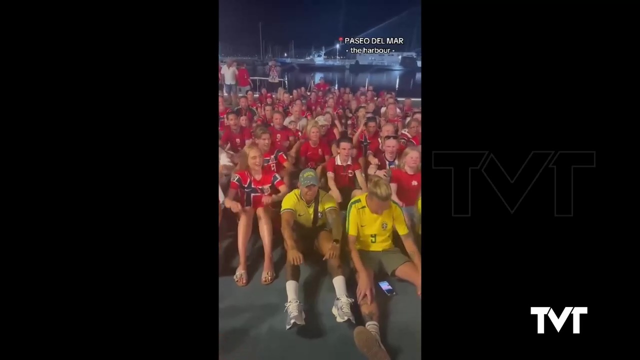 Imagen de El «Remo Vikingo» llega a Torrevieja